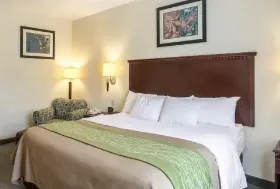 Photograph of Quality Inn, Donaldsonville