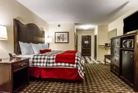 Photograph of Evangeline Downs Hotel, Opelousas