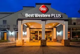 Photograph of Best Western Westbank, Harvey