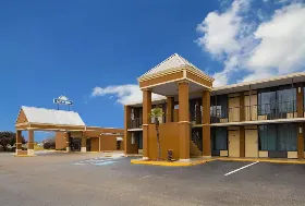 Photograph of Days Inn, Lafayette