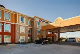 Photograph of Best Western Plus New Orleans Airport Hotel, Kenner