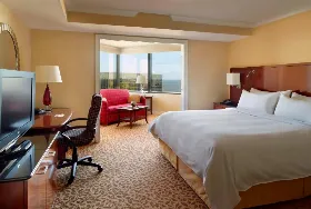 Photograph of New Orleans Marriott Metairie at Lakeway, Metairie