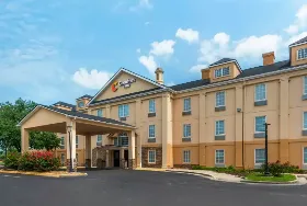Photograph of Comfort Inn Lafayette North I-10, Lafayette