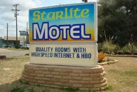 Photograph of Starlite Motel, Many