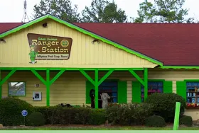 Photograph of Yogi Bear's Jellystone Park, Robert
