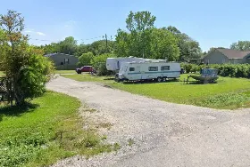 Photograph of Back To Back RV Park, New Iberia