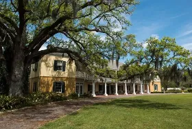 Photograph of Ormond Plantation, Destrehan