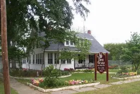 Photograph of The Dove House Bed And Breakfast, Arcadia