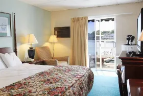 Photograph of Boothbay Harbor Inn, Boothbay Harbor