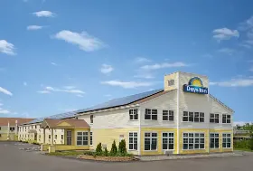 Photograph of Days Inn, South Portland