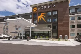 Photograph of La Quinta Inn & Suites, Portland