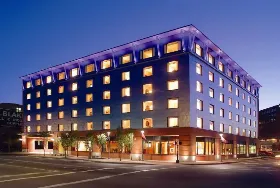 Photograph of Hilton Garden Inn, Portland