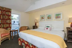Photograph of Glen Cove Inn & Suites, Rockport