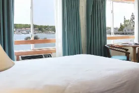 Photograph of Tugboat Inn, Restaurant & Marina, Boothbay Harbor