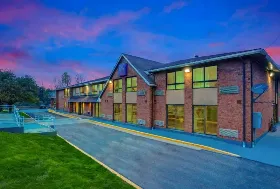 Photograph of Motel 6, Lewiston