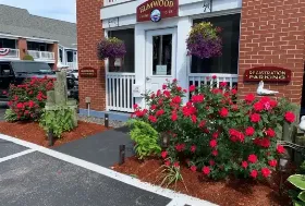 Photograph of Elmwood Resort Hotel, Wells