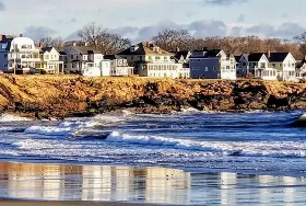 Photograph of Lynwood Inn, York Beach