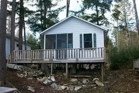 Photograph of Echo Lake Lodge And Cottages, Fayette