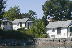Photograph of Tide Watch Cabins, Hulls Cove