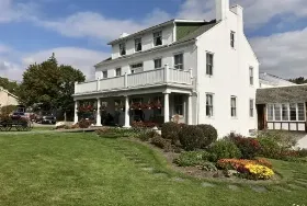 Photograph of Casselman Inn, Grantsville