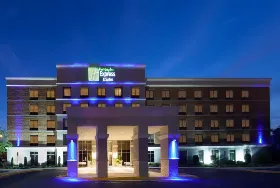 Photograph of Holiday Inn Express, Laurel