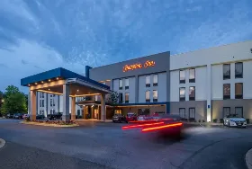 Photograph of Hampton Inn, Waldorf