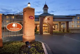 Photograph of DoubleTree by Hilton, Annapolis