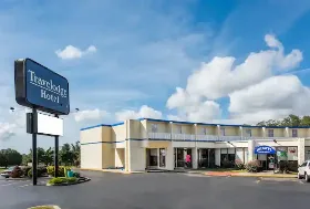 Photograph of Travelodge, Aberdeen