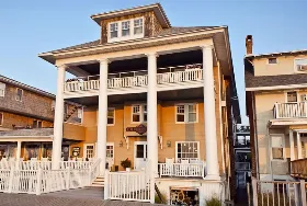 Photograph of Lankford Hotel And Lodge, Ocean City