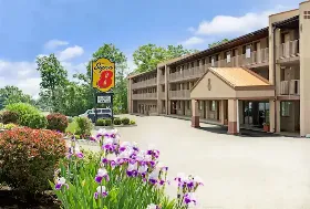 Photograph of Super 8, Laurel