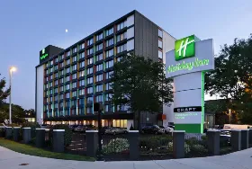 Photograph of Holiday Inn Boston Bunker Hill Area, Somerville