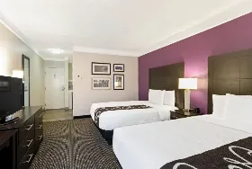 Photograph of La Quinta Inn & Suites, Andover