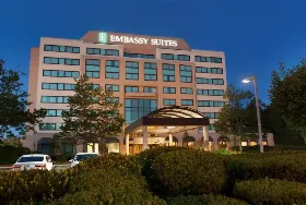 Photograph of Embassy Suites, Waltham