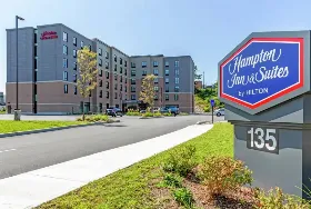 Photograph of Hampton Inn, Waltham