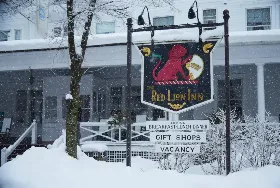 Photograph of The Red Lion Inn, Stockbridge
