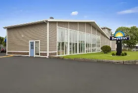 Photograph of American Host Motel,