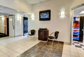 Photograph of Motel 6, Seekonk