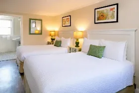 Photograph of Madison Inn, Oak Bluffs