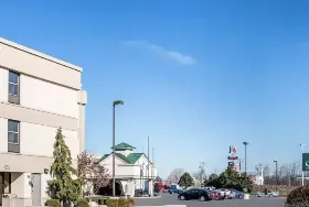 Photograph of Quality Inn, Monroe
