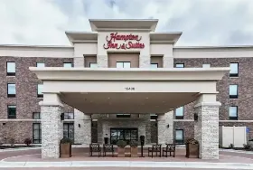Photograph of Hampton Inn, Allen Park
