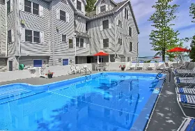 Photograph of North Shore Inn, Traverse City