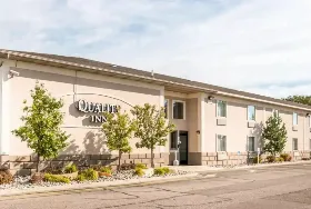 Photograph of Quality Inn, Battle Creek