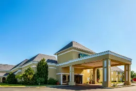 Photograph of Quality Inn, Coldwater