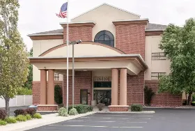 Photograph of Quality Inn, Niles