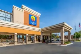 Photograph of Comfort Inn, Detroit
