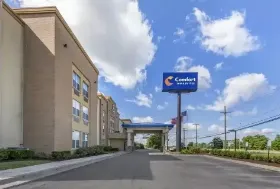 Photograph of Comfort Inn, Allen Park