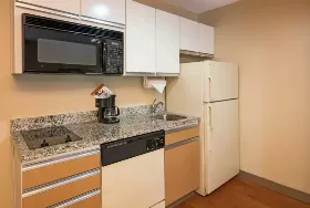 Photograph of MainStay Suites, Farmington Hills