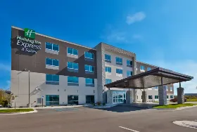 Photograph of Holiday Inn Express, Cedar Springs