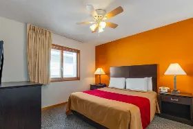 Photograph of Econo Lodge, Manistique