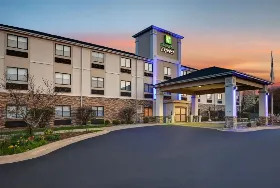 Photograph of Holiday Inn Express, Marshall